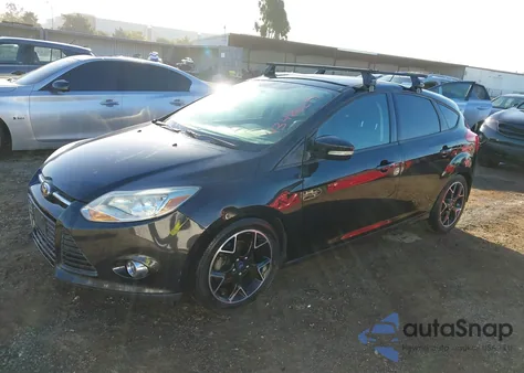 2014 Ford Focus Se from USA, damaged, VIN 1FADP3K21EL300171